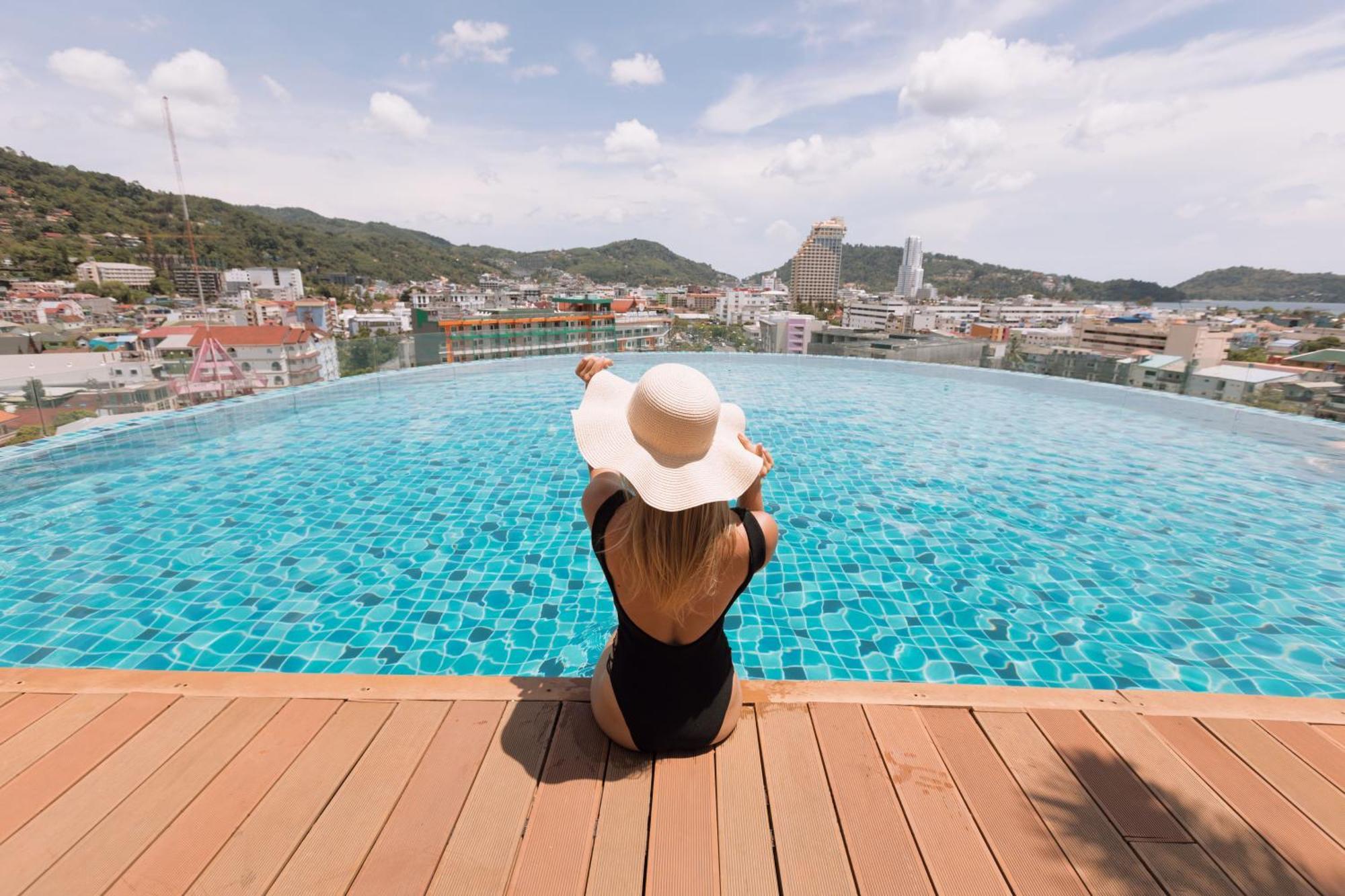 The Marina Phuket Hotel Patong Exterior foto