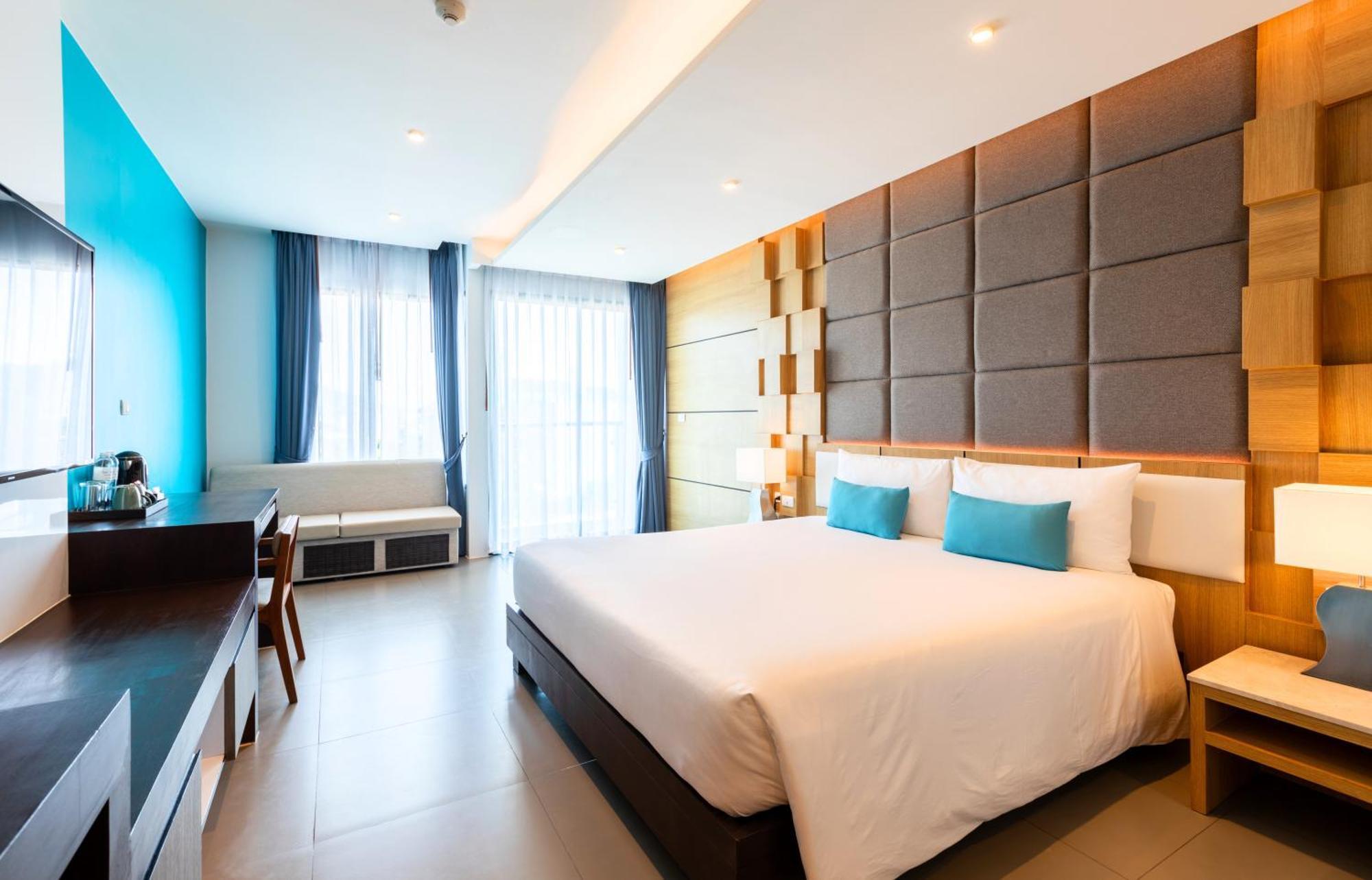 The Marina Phuket Hotel Patong Exterior foto