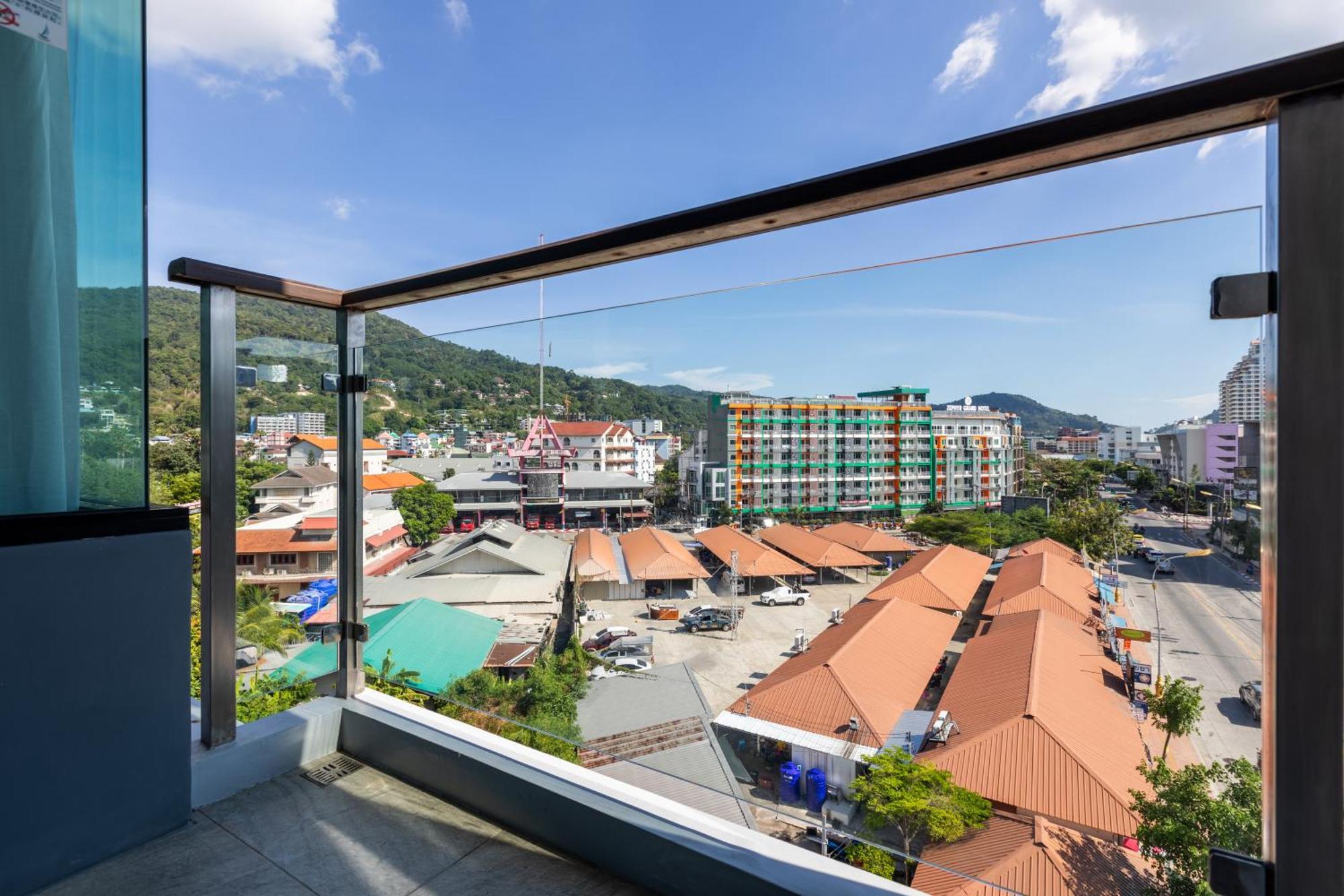 The Marina Phuket Hotel Patong Exterior foto